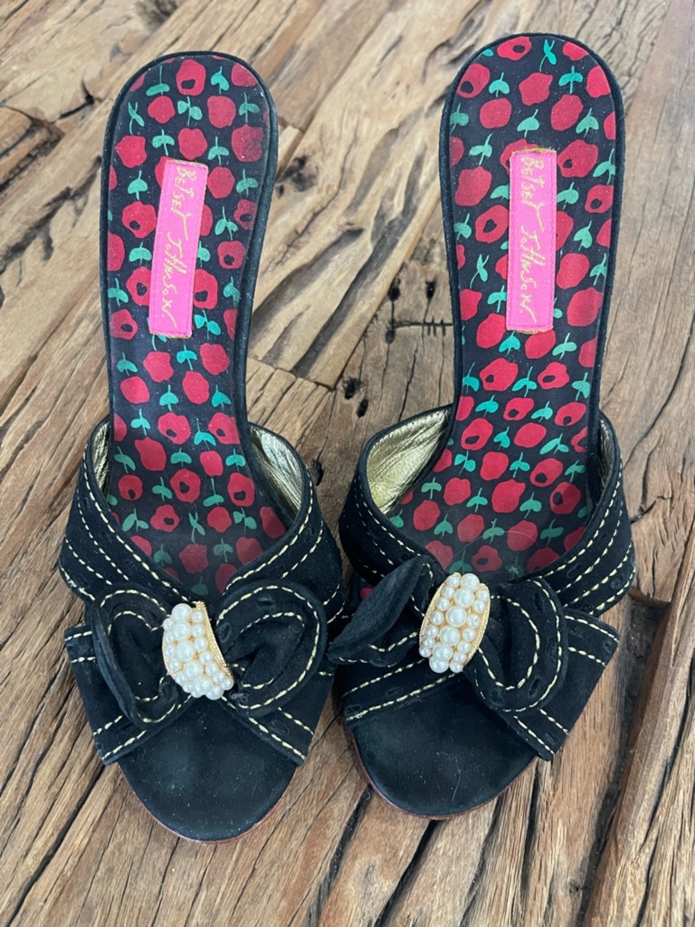 Betsey Johnson Black Bow Pearl-Accent Open-Toe Mules
